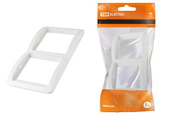 Рамка 2-ая вертикальная белая "Валдай" TDM